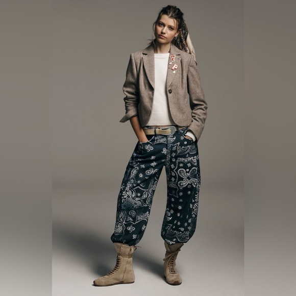 We the Free Good Luck Printed Barrel Jeans 28 NWT - Picture 2 of 5